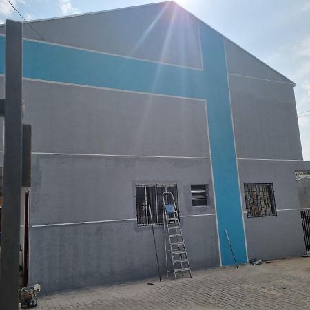 Encantador E Confortavel Estudio Prox Term Carmo Curitiba Exterior photo